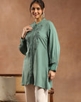 Viscose Rayon Kurti with Embroidered Placket & Lace-Trimmed Sleeves