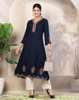 Thread Embroidered Rayon Kurta with Slit Sleeves & V-Neck