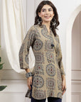 Green Viscose Rayon Kurti with Ethnic Motifs & Tassel Detail