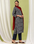 Abstract Printed Viscose Rayon Kurta Set with Mirror Work & Laced Dupatta