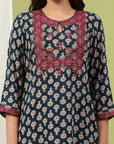 Ethnic Motif Printed Straight Kurta Set with Thread Embroidery