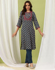 Ethnic Motif Printed Straight Kurta Set with Thread Embroidery