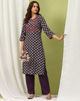 Ethnic Motif Printed Straight Kurta Set with Thread Embroidery