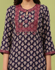 Ethnic Motif Printed Straight Kurta Set with Thread Embroidery
