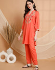 Solid Rayon Slub Kurta Set with Kashmiri Embroidery
