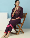 V-Neck Cotton Kurta Set with Paisley Embroidery & Contrast Patch Accents