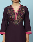 V-Neck Cotton Kurta Set with Paisley Embroidery & Contrast Patch Accents