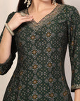 Bandhani Print Poly Viscose Flared Kurta Set with Zari Embroidery & Lace Dupatta