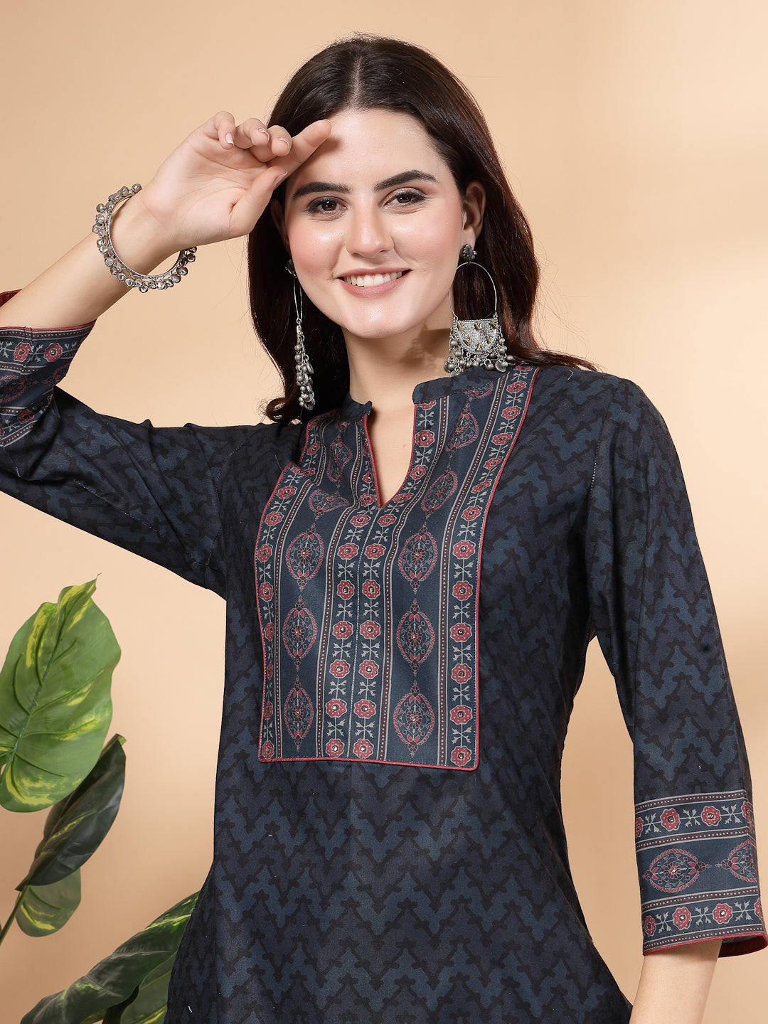 Women&#39;S Abstract Printed A-Line Kurta And Palazzo Set