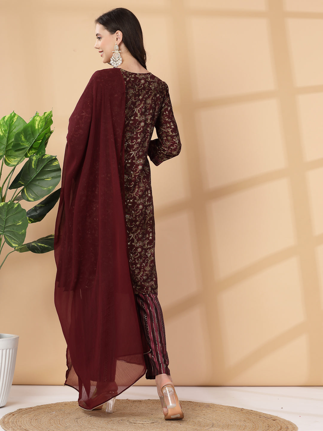 Floral Printed Regular Thread Work Kurta With Trouser &amp; Dupatta