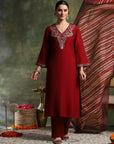 Zari-Embroidered Poly Viscose Kurta Set with Printed Chanderi Dupatta