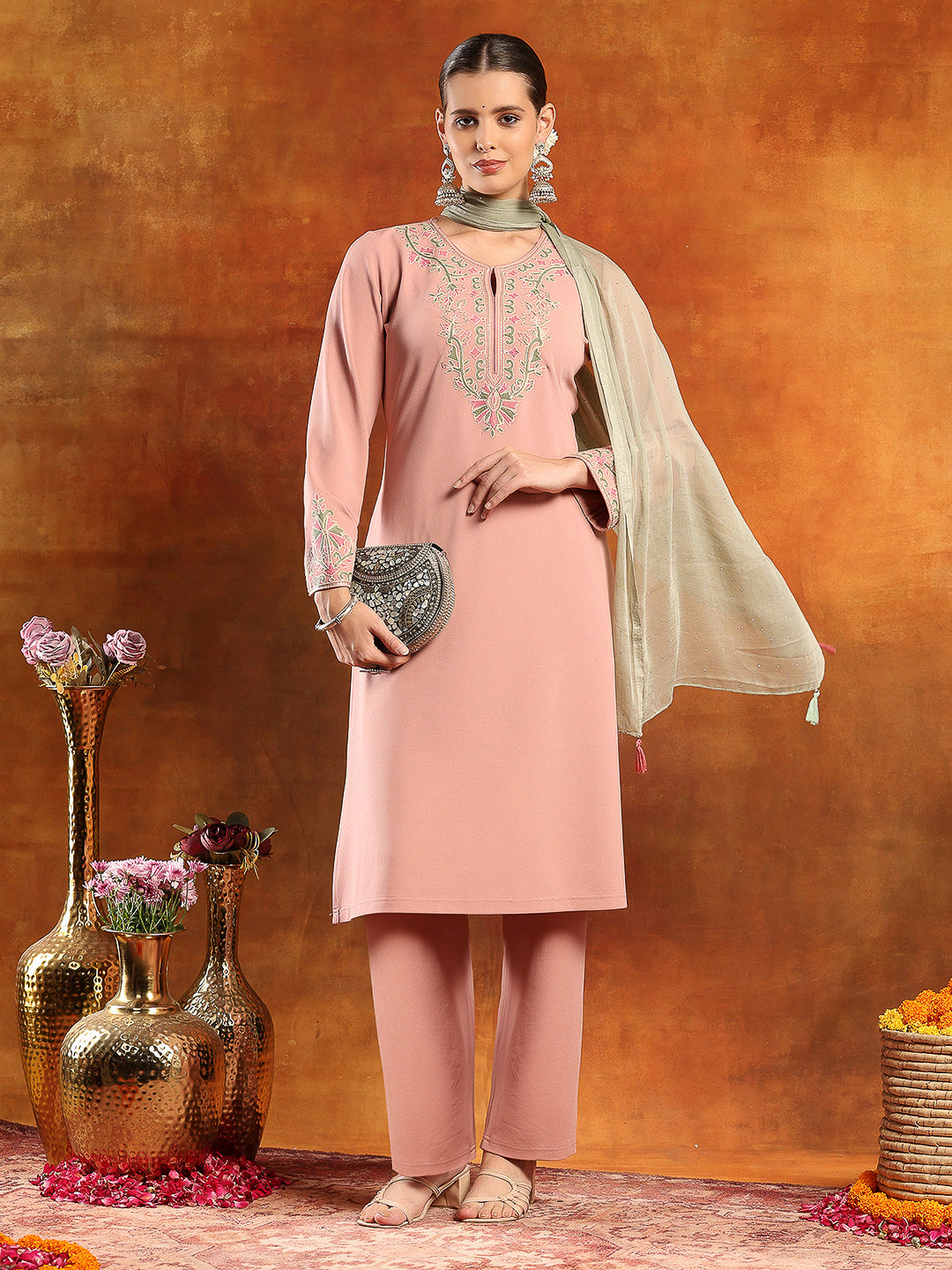Knitted Wool Kurta Set with Ari Embroidery &amp; Tasselled Dupatta