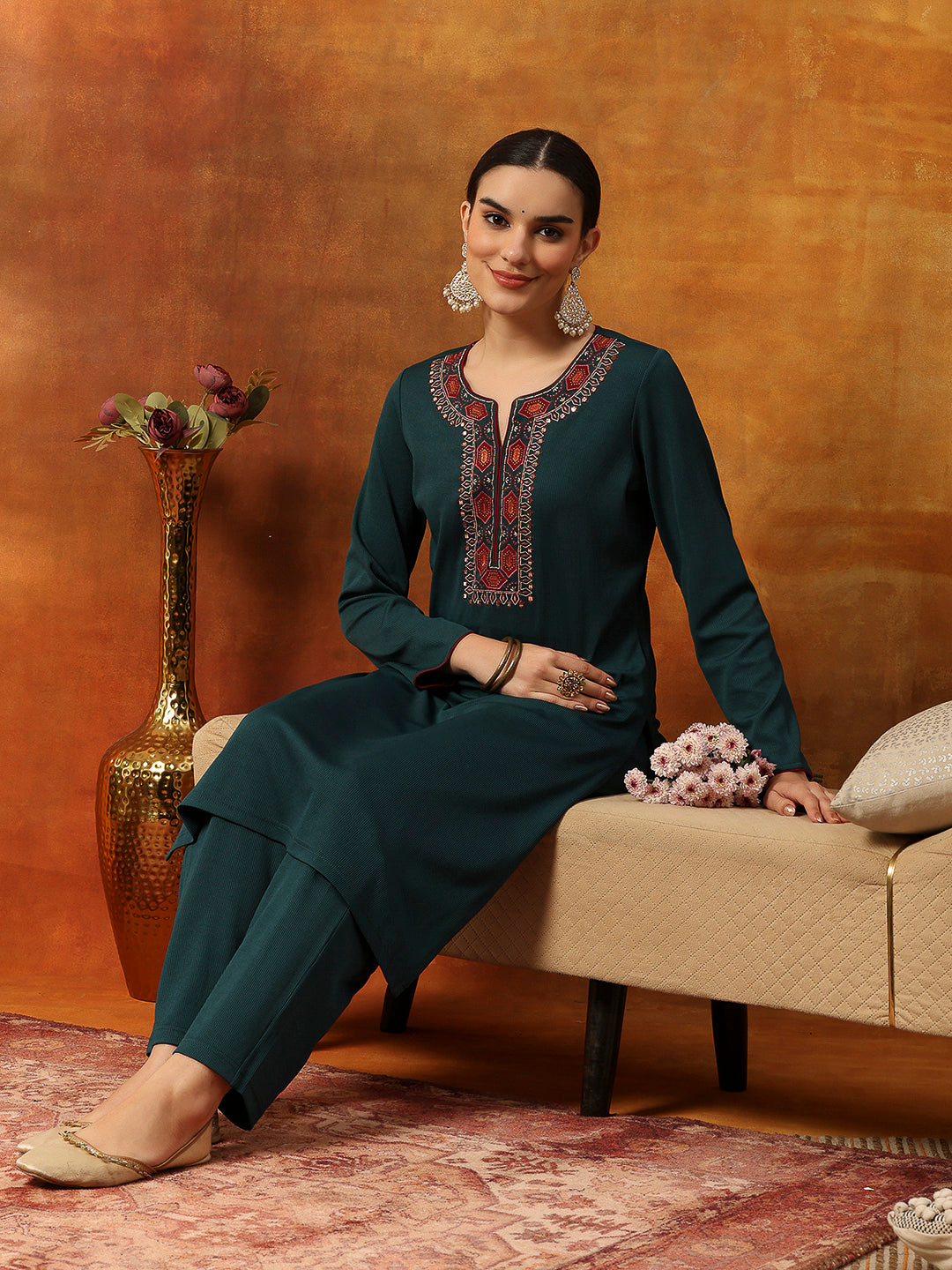 Wool Blend Kurta Set with Round Neck &amp; Ethnic Embroidery
