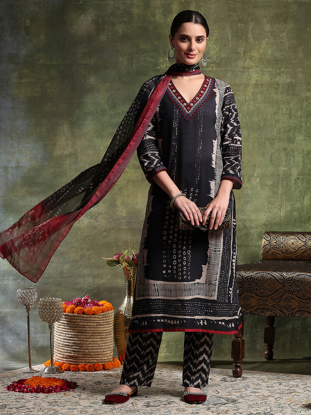Printed Linen Kurta Set with Mirror Embroidery &amp; Striped Dupatta