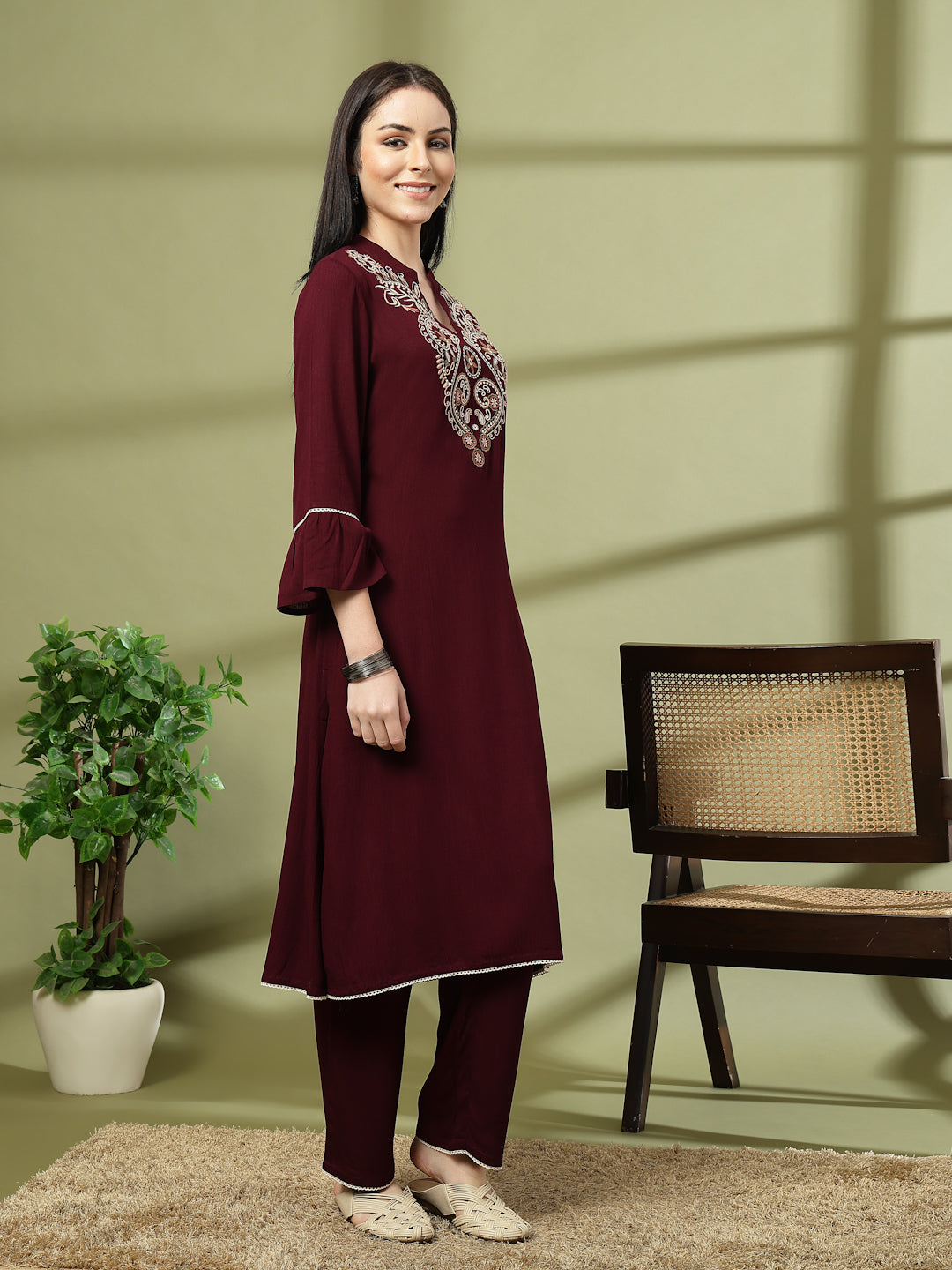 Solid Rayon Crinkle Kurta Set with Thread Embroidery