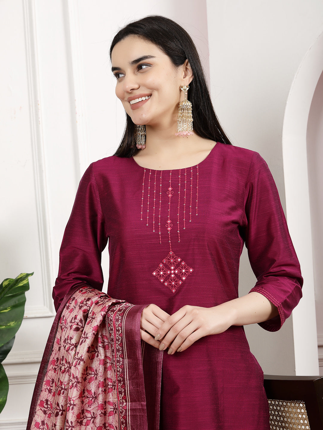 Women&#39;S Solid Silk Kurta And Palazzo Set With Dupatta