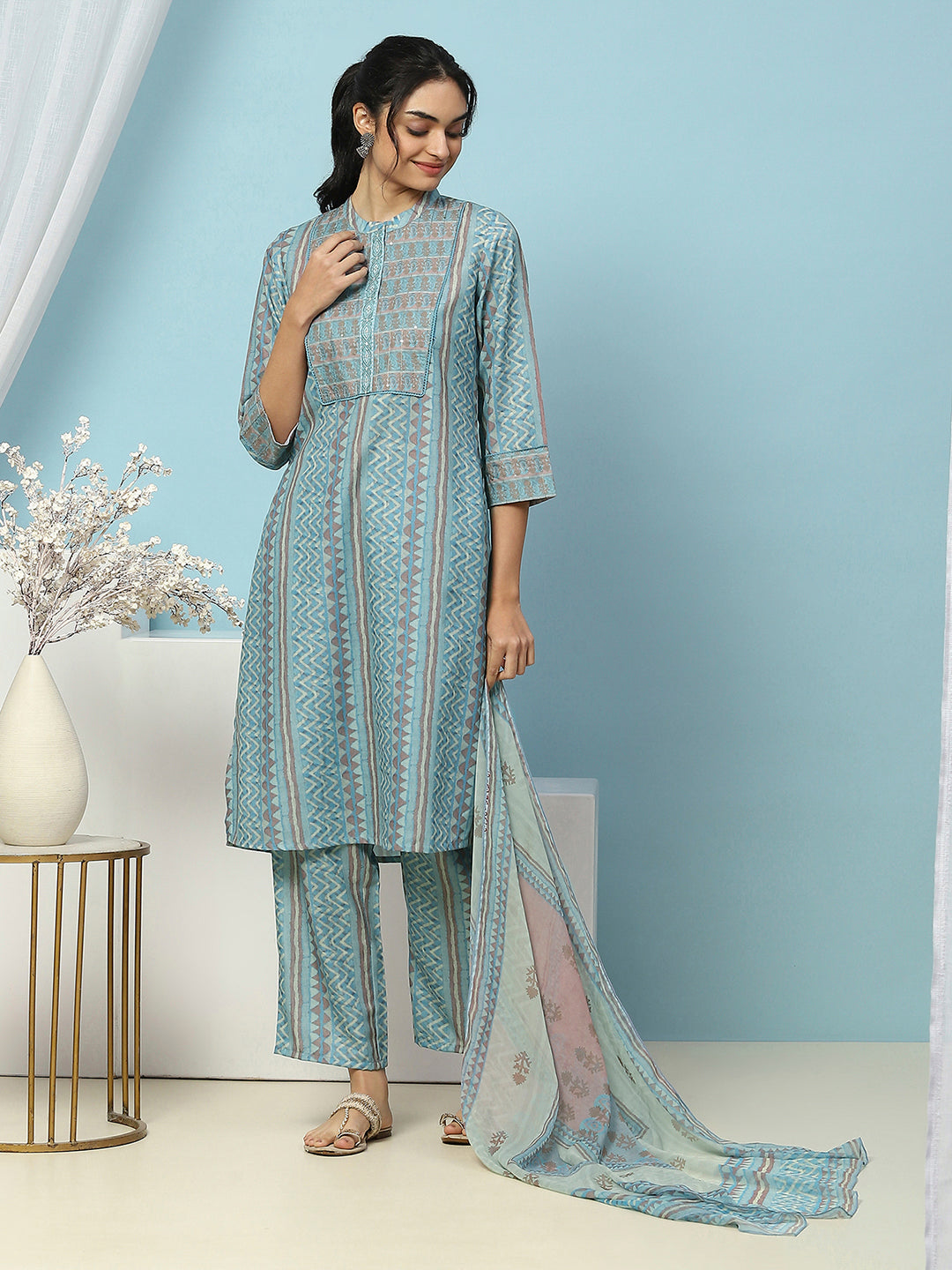 Tribal Printed Straight Kurta Set with Lace Detailing &amp; Chiffon Dupatta