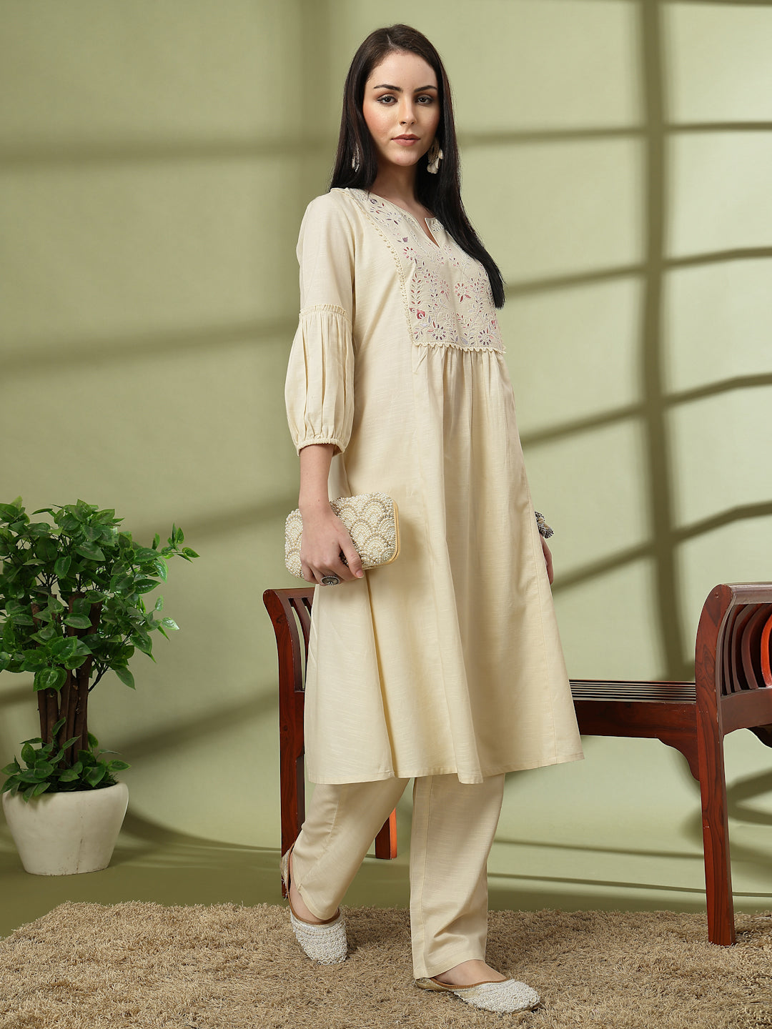 Floral Embroidered Cotton Linen Kurta Set with Pocketed Palazzo