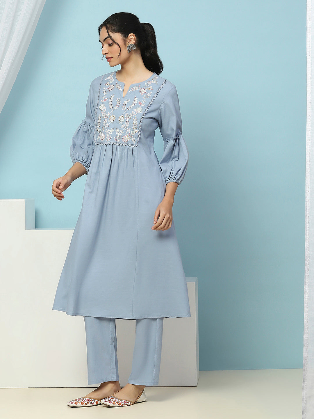 Floral Embroidered Cotton Linen Kurta Set with Pocketed Palazzo