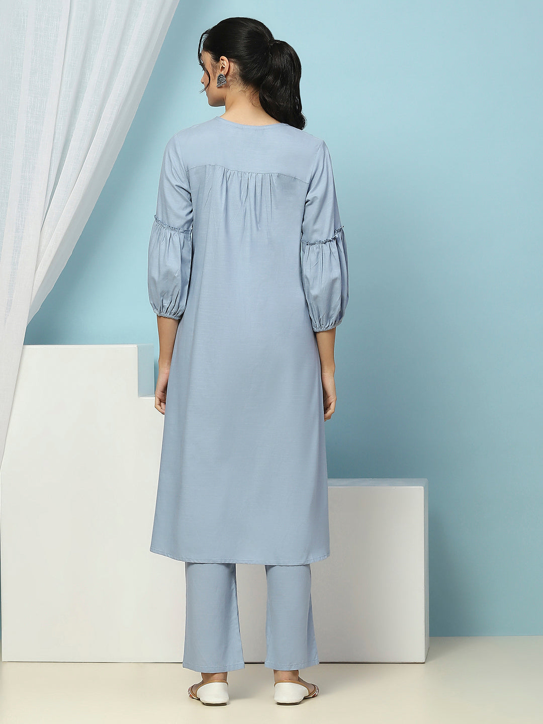 Floral Embroidered Cotton Linen Kurta Set with Pocketed Palazzo