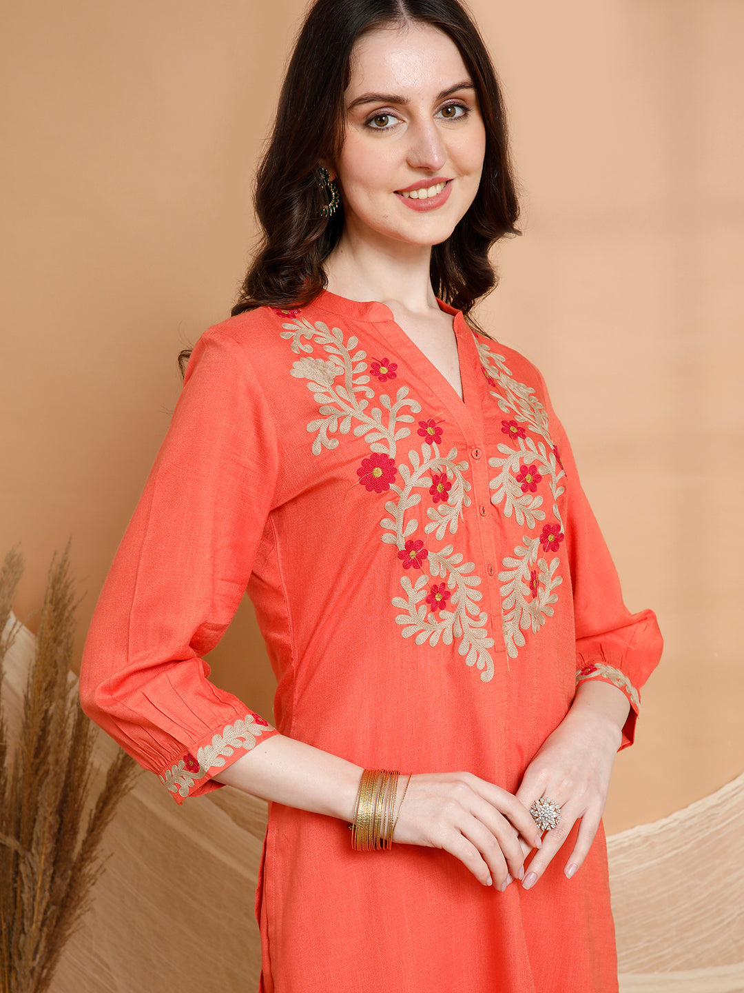 Solid Rayon Slub Kurta Set with Kashmiri Embroidery