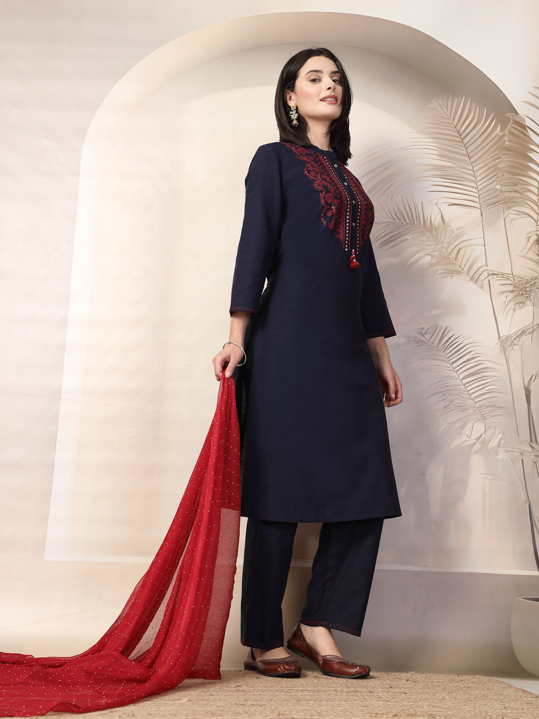 Solid Straight Cotton Linen Kurta Set with Ari Embroidery