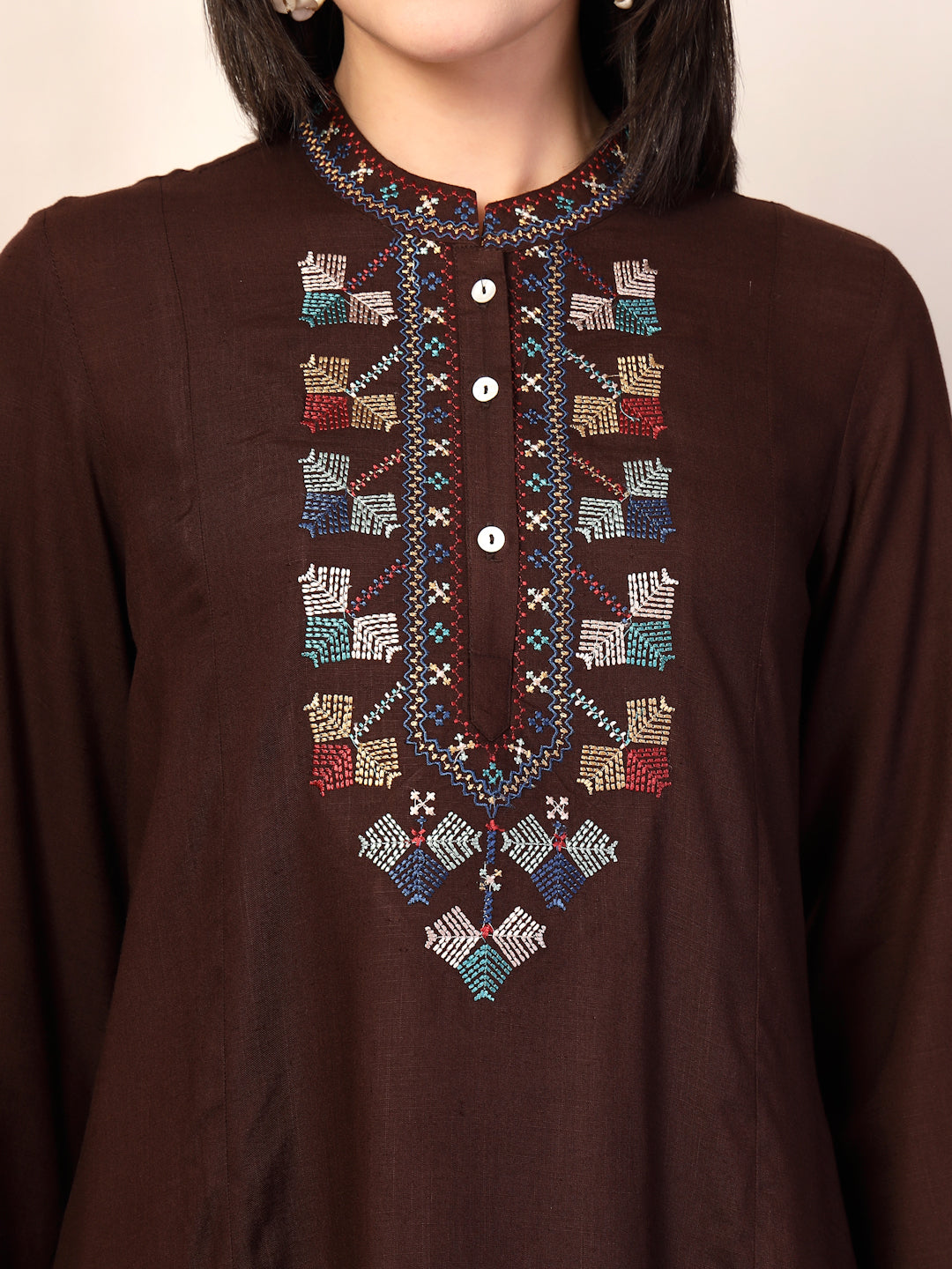 Solid Viscose Rayon Kurta Set with Ethnic Embroidery