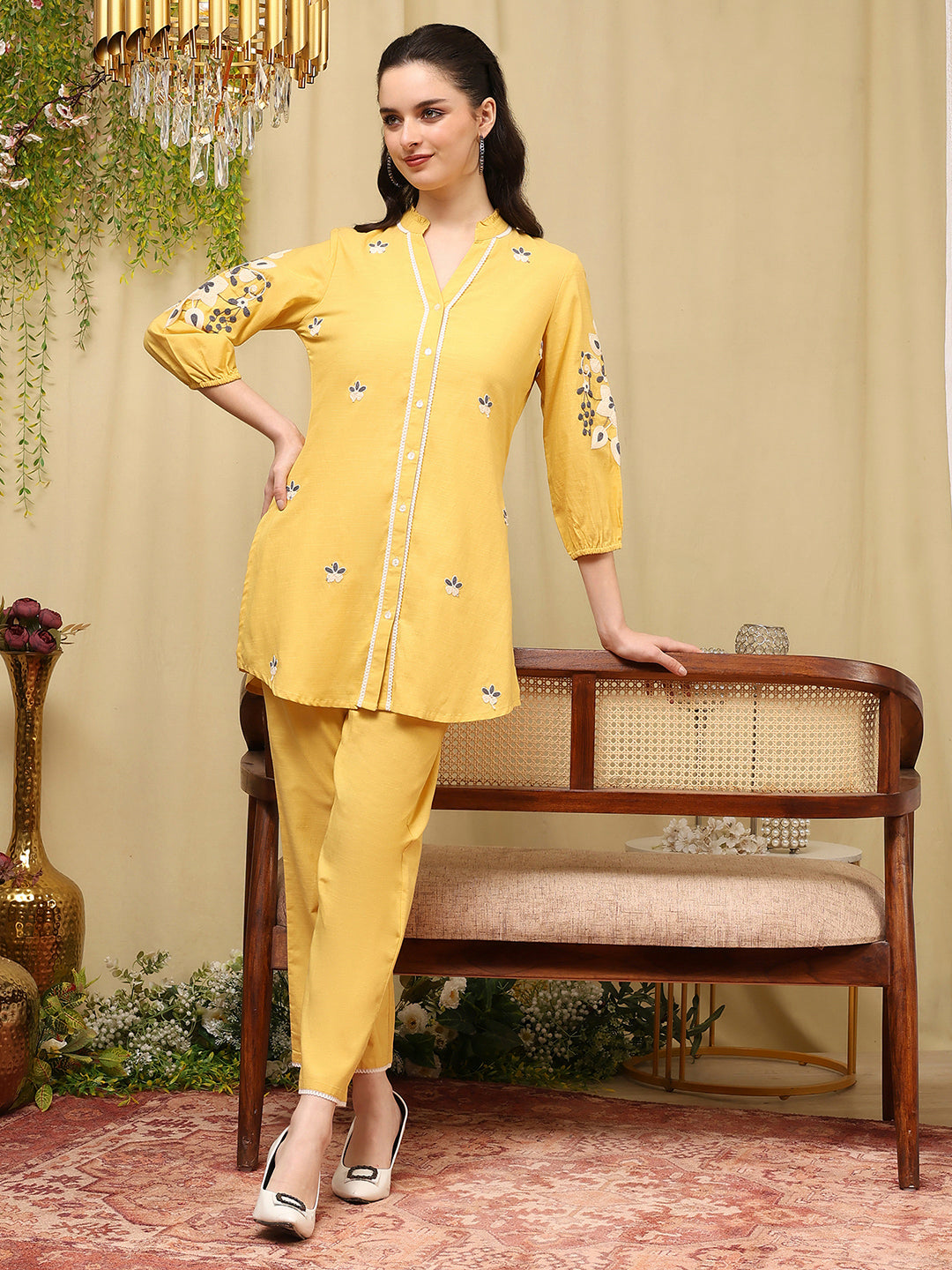 Thread Embroidered Cotton Blend Co-Ord Set with Lace