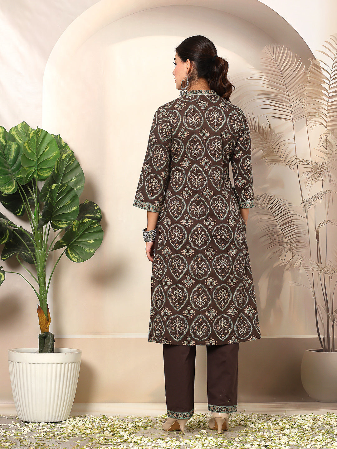 Ethnic Printed Straight Cotton Cambric Kurta Set with Tassel Detail
